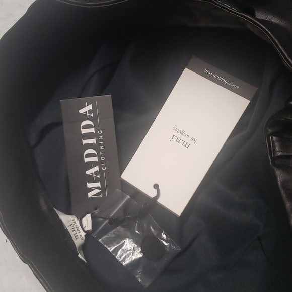 NWT Silvia Wide Legged Black Leather Flared Pants Women's Size L. - Picture 4 of 10